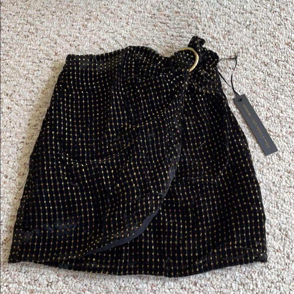 House of Harlow skirt